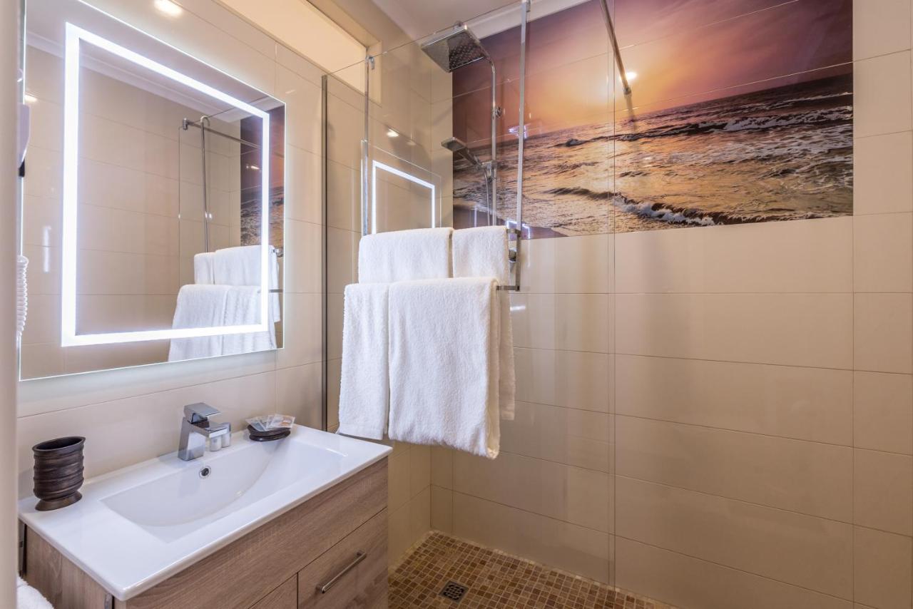 Suites @ Portarade เฟร์รากูโด ภายนอก รูปภาพ